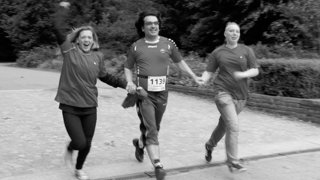 Thumbnail TRIALOGISCHER TRIATLON Dokumetarfilm